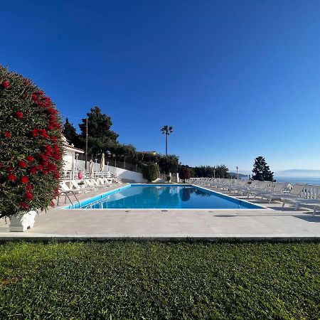 Brentanos Apartments - A - View Of Paradise Gastouri  Exterior photo