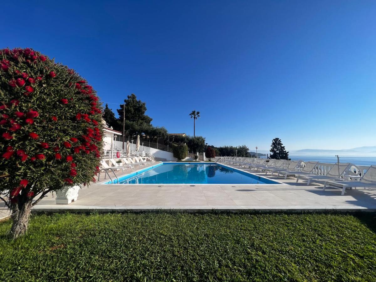 Brentanos Apartments - A - View Of Paradise Gastouri  Exterior photo